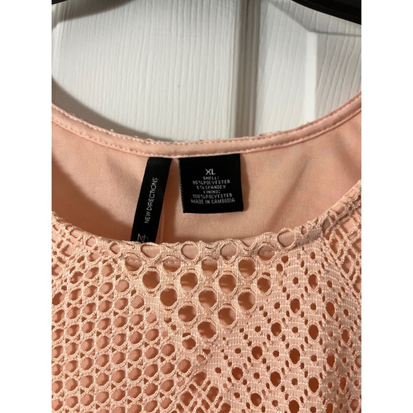 New Directions Women XL Peach Geometric Eyelet Lace Sleeveless Tank Top Flowy - Picture 2 of 4